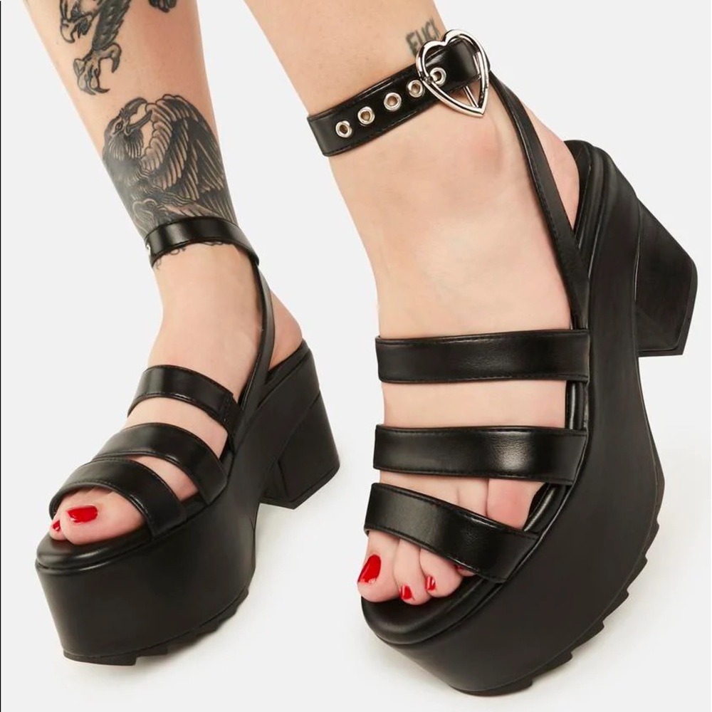 Chunky Strap Sandals